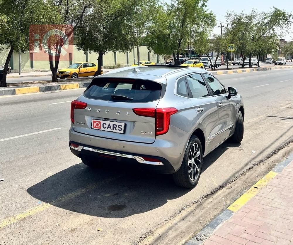 هافال جوليون